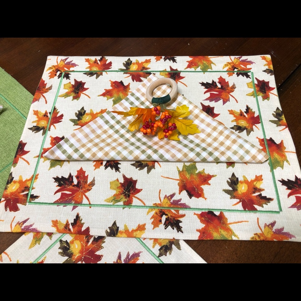 PLACEMATS - Picture 5 of 13